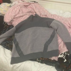Lululemon turtle neck